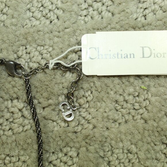 Christian Dior Rhinestone Flower Pendant Antiqued Silver Necklace Earring Set - Picture 6 of 8